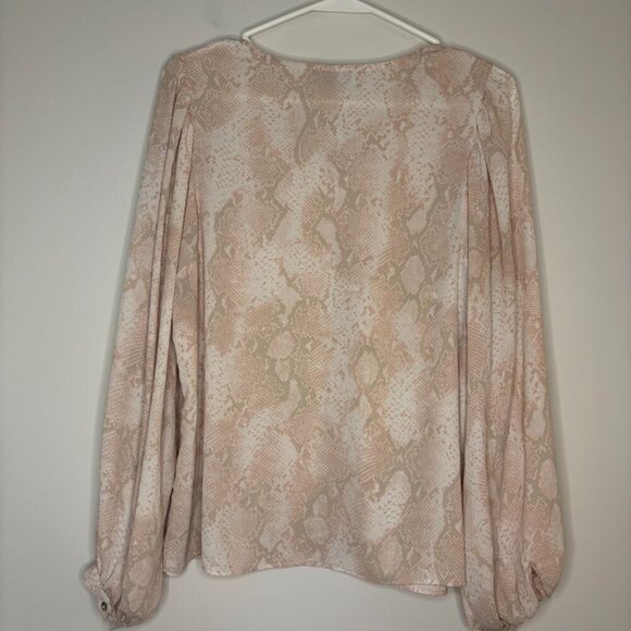 TAHARI Pullover VNeck Pink Snake Long Sleeve Blouse Balloon Workwear - Picture 4 of 4